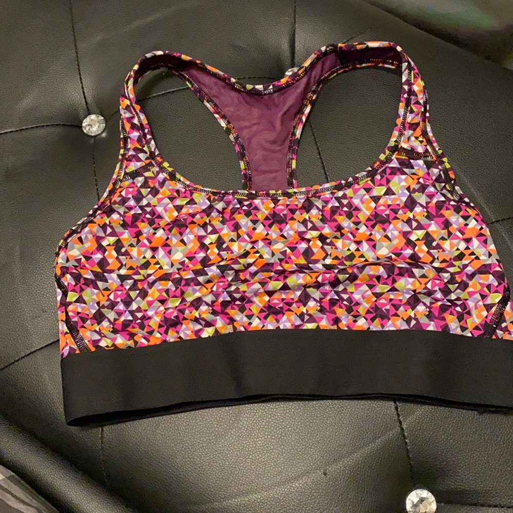 Sports bra